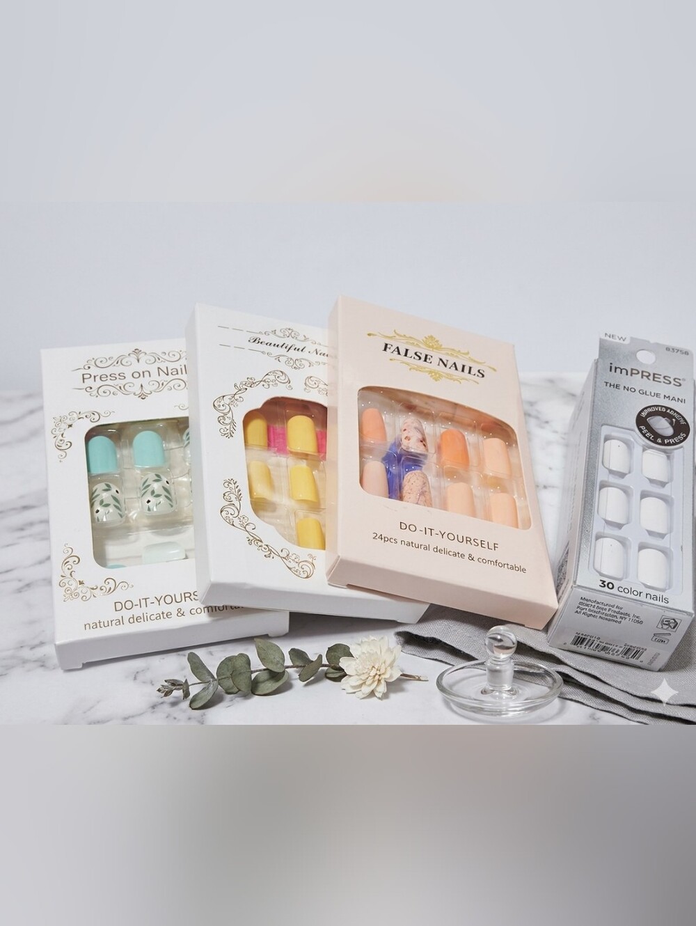 Press-On Nail 4 Set - Peach, Yellow & Mint Assortment